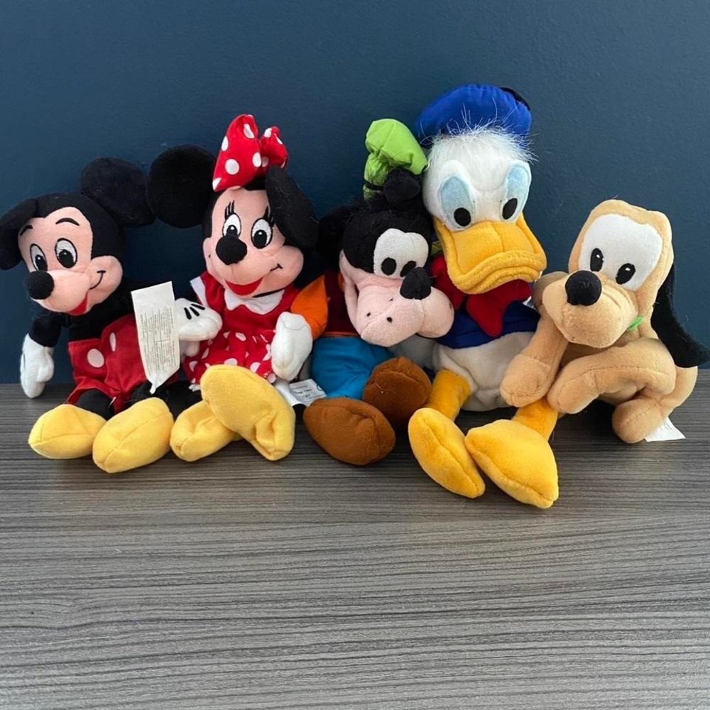 Disney Store Mickey & Friends Plush Bean Bag Set – Mickey, Minnie, Donald, Goofy